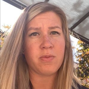 Meet your Posher, Kacie